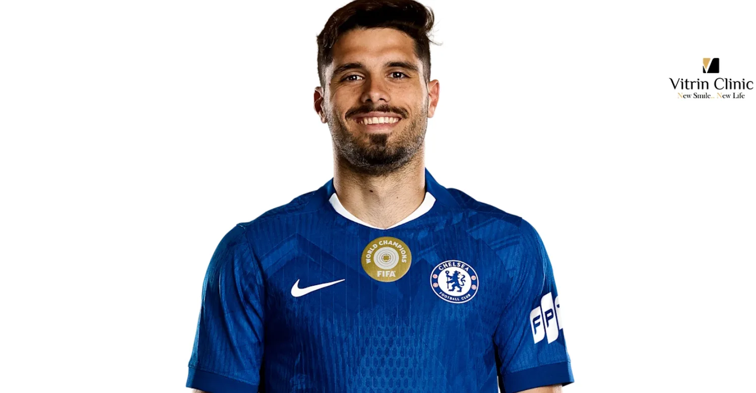 Sorriso de Pedro Neto