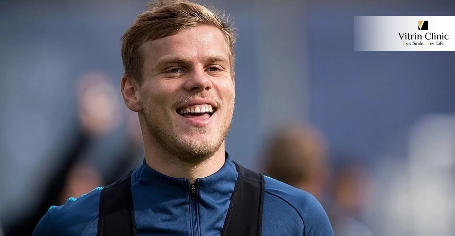 Улыбка как часть публичного образа