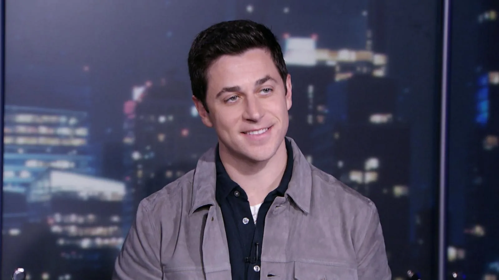 David Henrie teeth