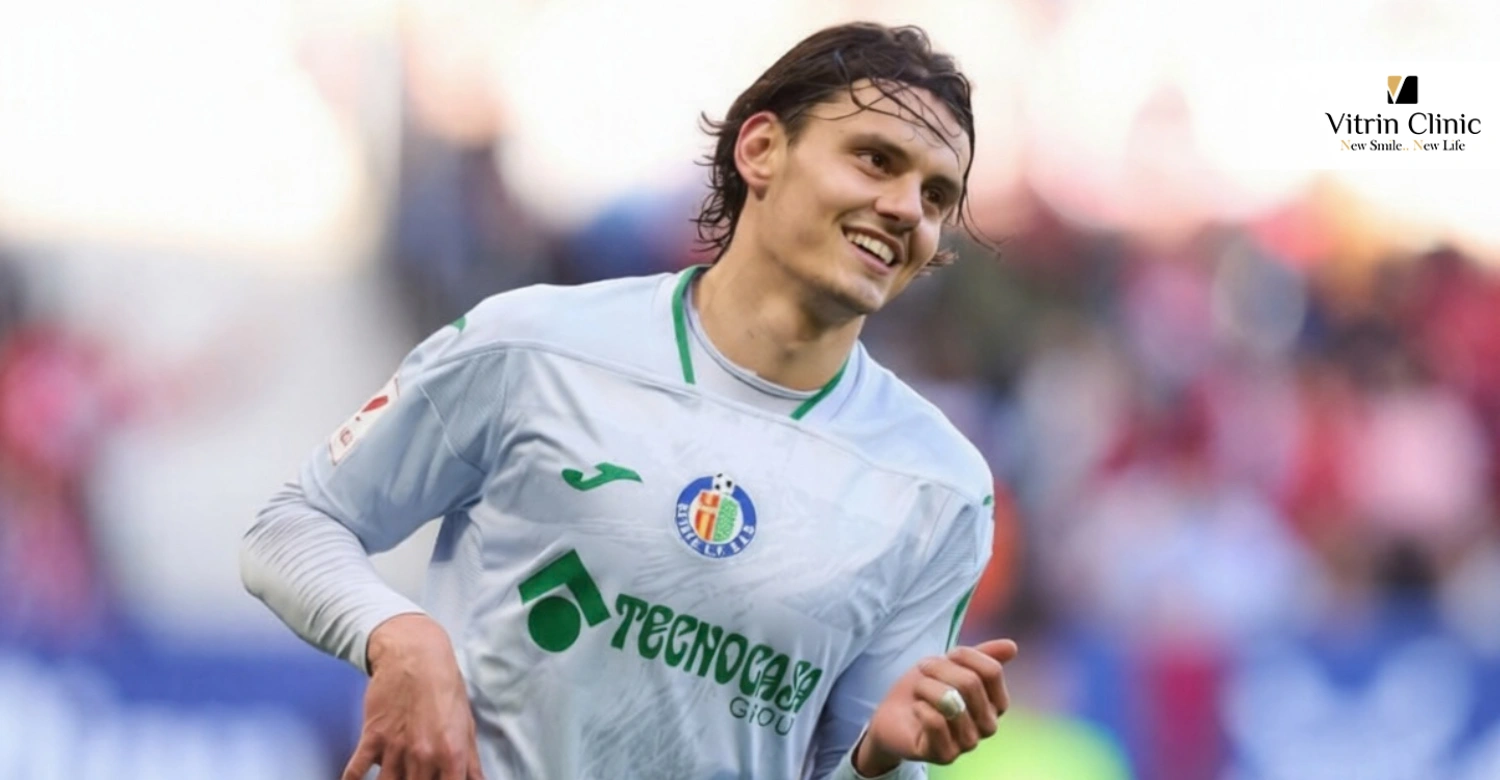 Enes Ünal Gülüşü