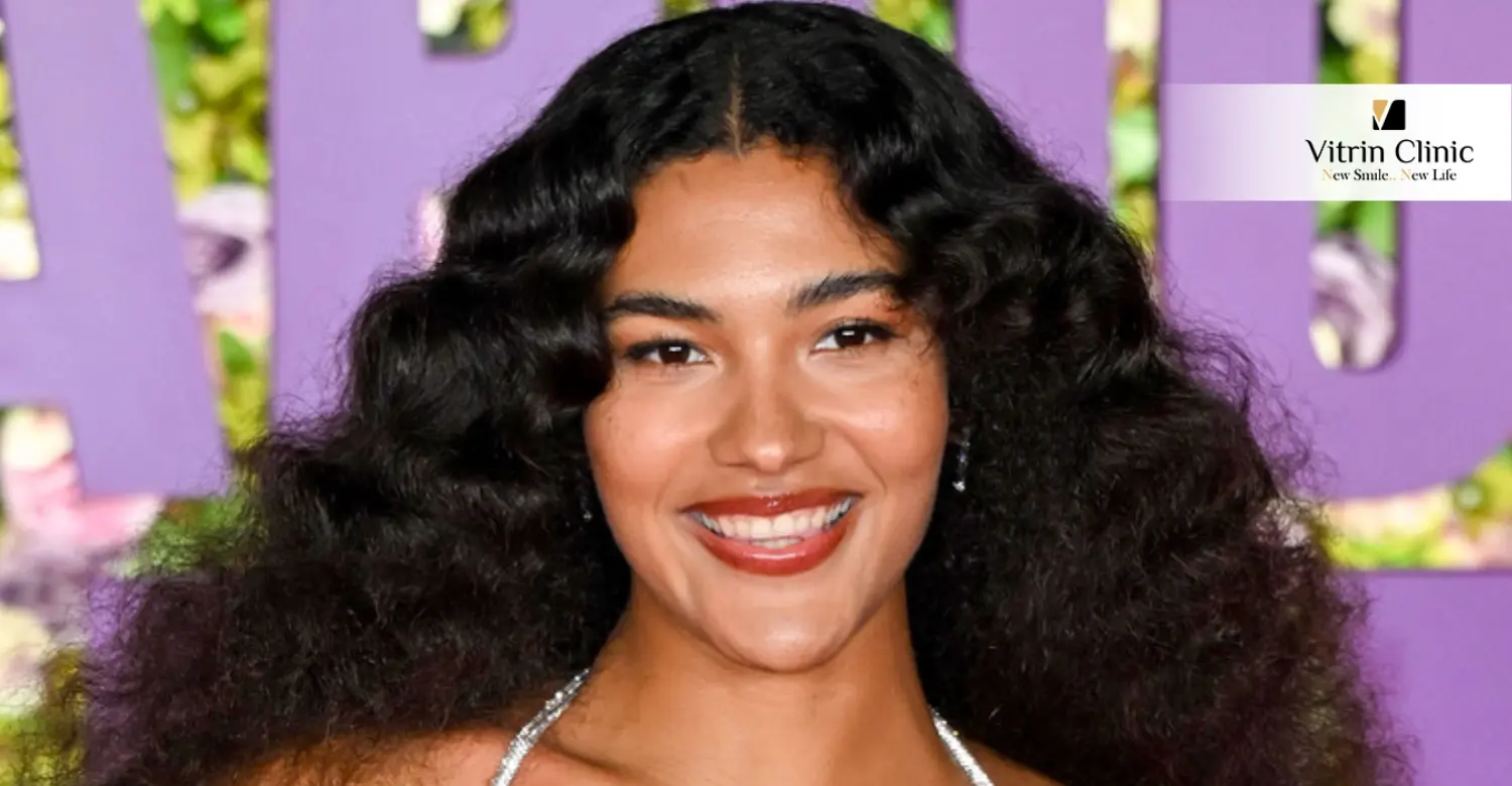 Olivia Dean unverwechselbares, gefühlvolles Lächeln