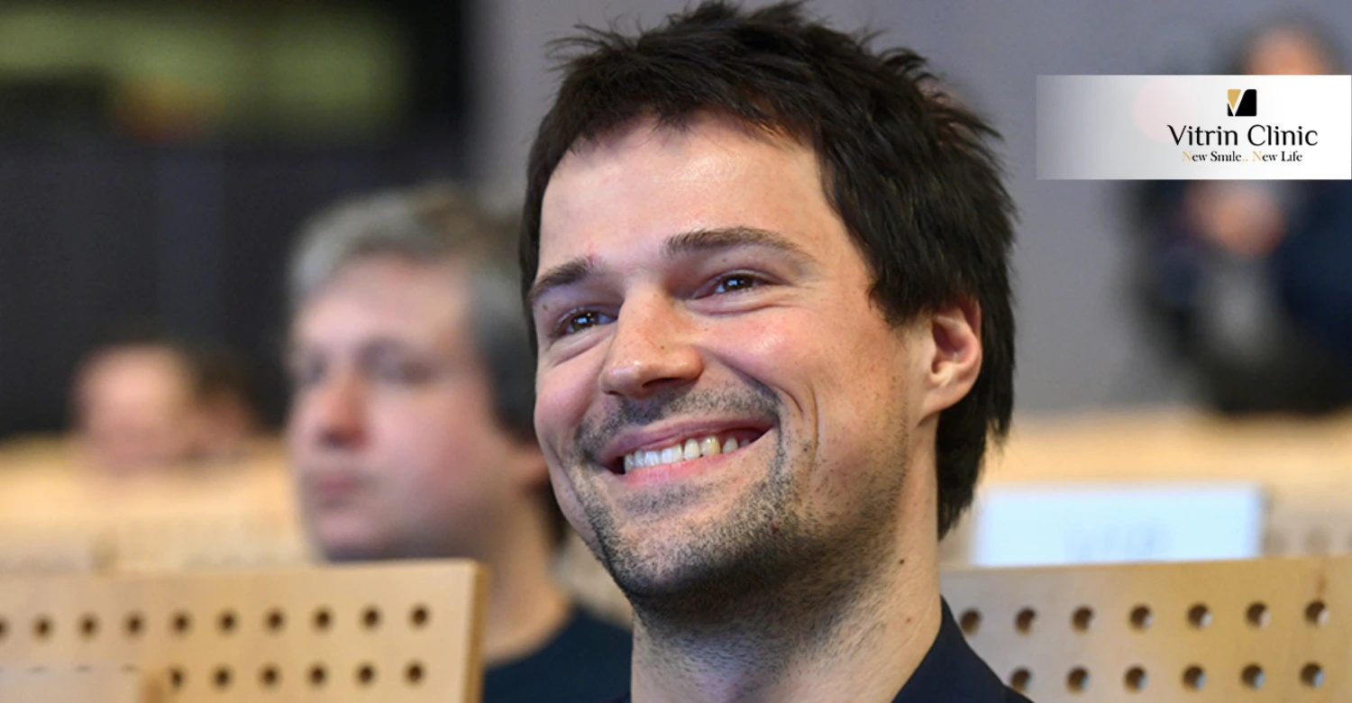 Романтическая улыбка ведущего актера Данилы Козловского